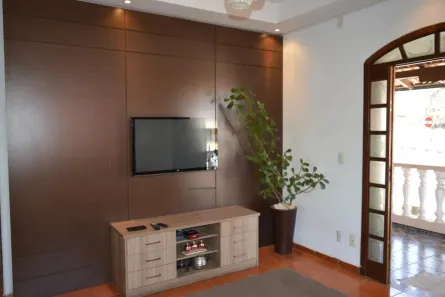 Casa com 3 Quartos à venda, 708m² no Ressaca, Contagem
