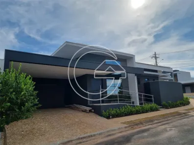 Casa com 3 Quartos à venda, 225m² no Centro, Marília
