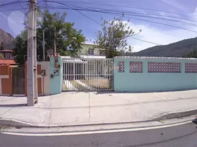 Casa com 4 Quartos à venda, 280m² no Recanto de Itaipuaçu (Itaipuaçu), Maricá