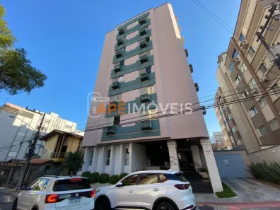 Apartamento com 3 Quartos para alugar, 93m² no Centro, Criciúma
