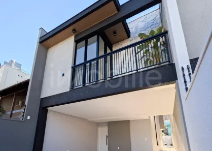 Casa com 3 Quartos à venda, 200m² no Centro, Itajaí