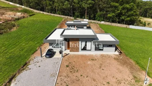 Casa com 4 Quartos à venda, 360m² no Jardim Filipinas, Poços de Caldas