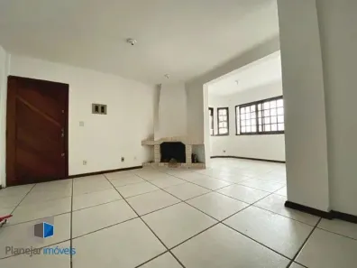 Apartamento com 2 Quartos para alugar, 115m² no Partenon, Porto Alegre