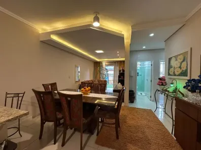 Casa com 3 Quartos à venda, 90m² no Costa e Silva, Joinville