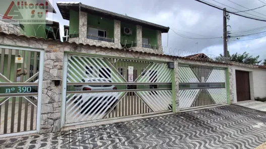 Casa de Condomínio com 2 Quartos para alugar, 70m² no Maracanã, Praia Grande