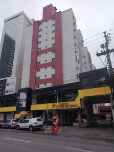 Apartamento com 2 Quartos para alugar, 75m² no Centro, Itajaí