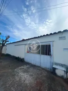 Casa com 3 Quartos à venda, 200m² no Estância Itanhangá, Caldas Novas