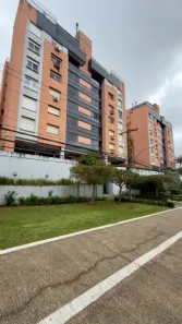 Apartamento com 2 Quartos para alugar, 80m² no Passo da Areia, Porto Alegre