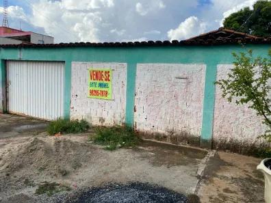 Casa com 3 Quartos à venda, 360m² no Villa Deifiore, Aparecida de Goiânia
