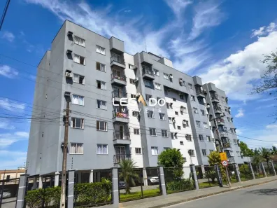 Apartamento com 2 Quartos para alugar, 51m² no Zona Industrial Norte, Joinville