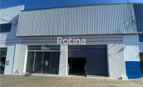 Ponto Comercial para alugar, 640m² no Nossa Senhora Aparecida, Uberlândia