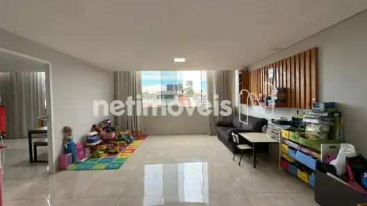 Sobrado com 4 Quartos à venda, 430m² no Taguatinga Norte, Brasília