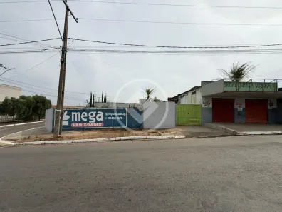 Galpão/Depósito/Armazém à venda, 200m² no , Hidrolândia