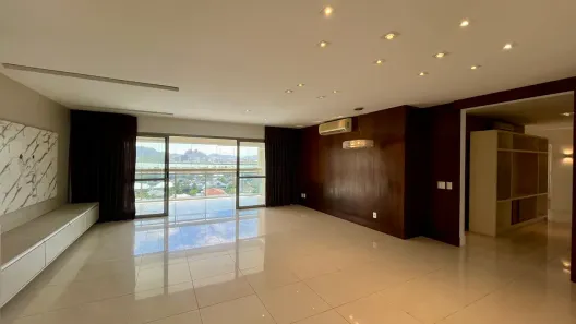 Apartamento com 4 Quartos para alugar, 233m² no Barra da Tijuca, Rio de Janeiro