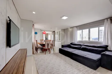 Apartamento com 3 Quartos para alugar, 103m² no Centro, Balneário Camboriú