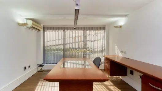 Ponto Comercial à venda, 40m² no Mercês, Curitiba