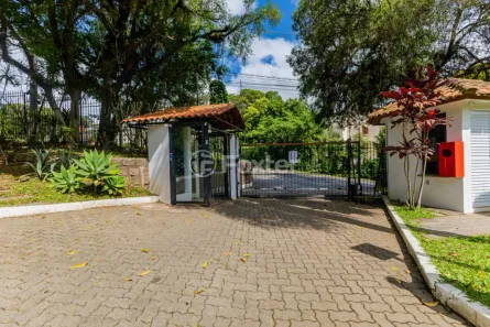Casa de Condomínio com 3 Quartos à venda, 231m² no Ipanema, Porto Alegre
