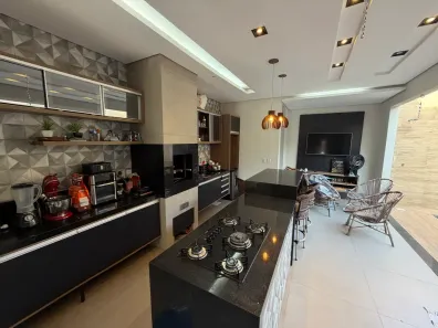 Casa de Condomínio com 3 Quartos para alugar, 130m² no Ribeirão do Lipa, Cuiabá