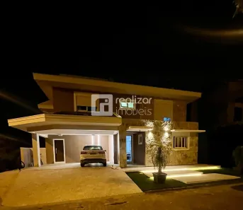 Casa de Condomínio com 4 Quartos para alugar, 315m² no Campeche, Florianópolis