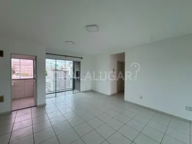 Apartamento com 2 Quartos para alugar, 70m² no Vila Moema, Tubarão