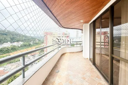 Apartamento com 3 Quartos à venda, 257m² no Ponta Aguda, Blumenau