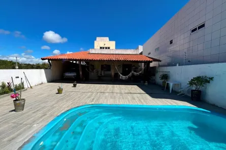 Casa com 3 Quartos à venda, 180m² no Carapibus, Conde