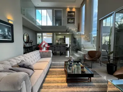Sobrado com 4 Quartos à venda, 270m² no Parque Residencial Damha, Presidente Prudente