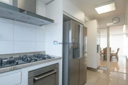 Apartamento com 3 Quartos para alugar, 165m² no Vila Mariana, São Paulo