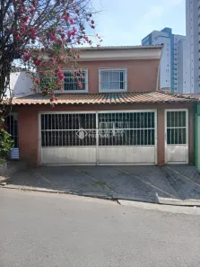 Sobrado com 4 Quartos à venda, 453m² no Vila Gilda, Santo André