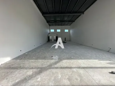 Sala Comercial para alugar, 190m² no Novo Mundo, Uberlândia