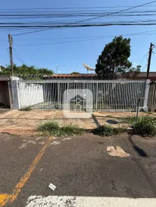Casa com 2 Quartos à venda, 500m² no Paraíso, Araguari