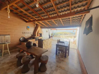 Sobrado com 2 Quartos à venda, 220m² no Parque Internacional, Campo Limpo Paulista
