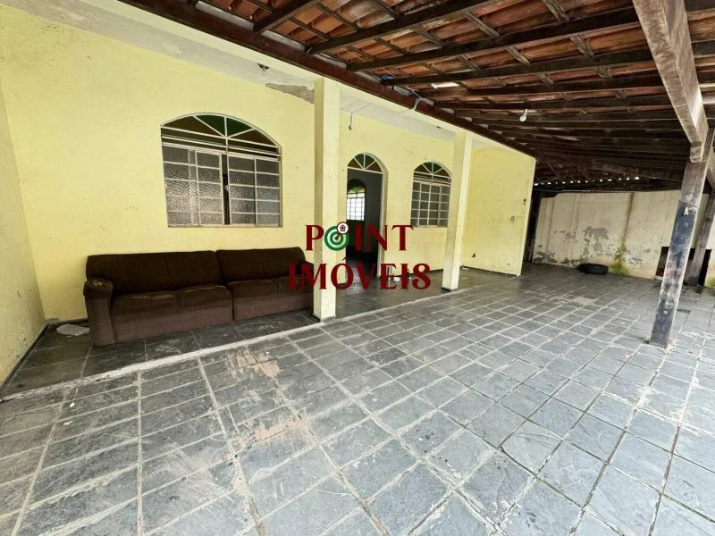 Casa com 3 quartos — Palmeiras, Belo Horizonte