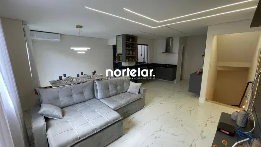Sobrado com 3 Quartos à venda, 150m² no Vila Camilópolis, Santo André