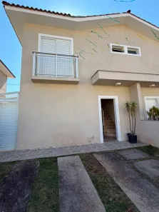 Casa de Condomínio com 3 Quartos para alugar, 105m² no Portais (Polvilho), Cajamar