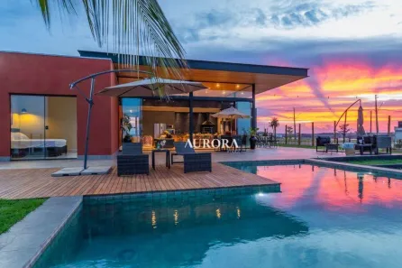 Casa de Condomínio com 4 Quartos à venda, 330m² no Sertaneja, Sertaneja
