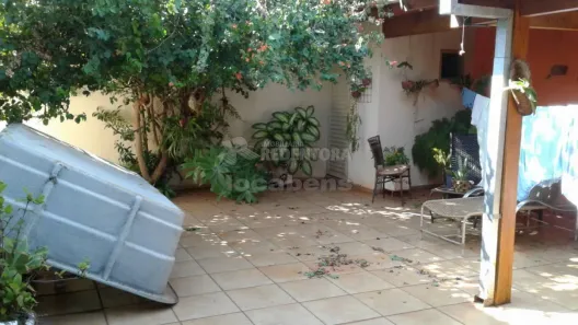 Casa com 3 Quartos à venda, 196m² no Jardim Alto Alegre, São José do Rio Preto