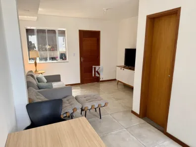 Casa de Condomínio com 2 Quartos à venda, 53m² no Cascata do Imbuí, Teresópolis