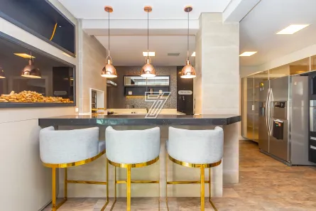 Apartamento com 4 Quartos à venda, 200m² no Alto da Glória, Curitiba