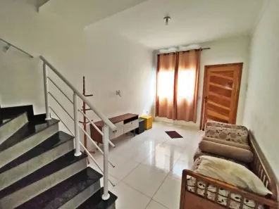 Sobrado com 2 Quartos à venda, 58m² no Tupi, Praia Grande