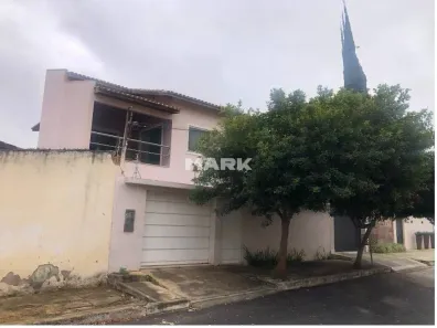 Casa com 4 Quartos à venda, 200m² no Candeias, Vitória da Conquista