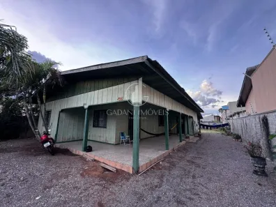 Casa com 3 Quartos à venda, 300m² no Jardim Paraíso, Sinop