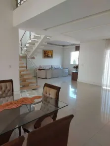 Casa com 4 Quartos à venda, 600m² no Parque Rodoviário, Campos dos Goytacazes