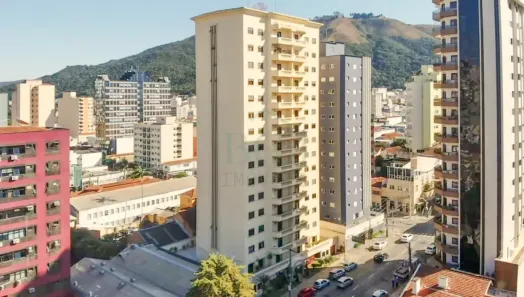 Apartamento com 4 Quartos para alugar, 253m² no Centro, Poços de Caldas