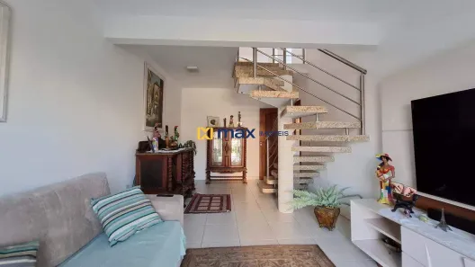 Casa com 3 Quartos à venda, 343m² no Centro, Itajaí