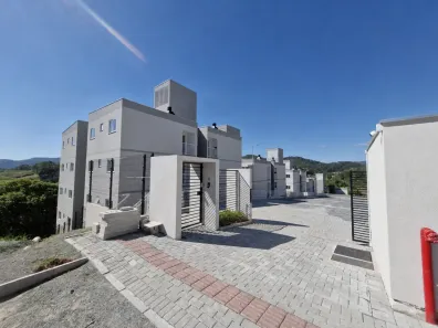 Apartamento com 2 Quartos para alugar, 55m² no Fortaleza Alta, Blumenau