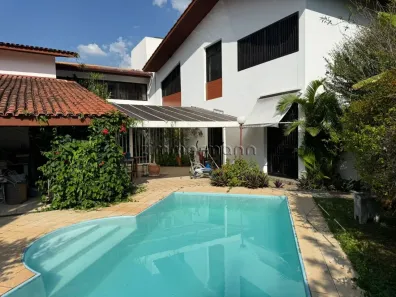 Sobrado com 4 Quartos à venda, 550m² no Butantã, São Paulo