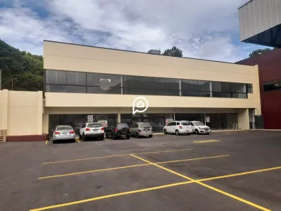 Sala Comercial para alugar, 405m² no Cruzeiro, Caxias do Sul