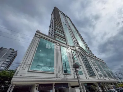 Apartamento com 4 Quartos à venda, 183m² no Meia Praia, Itapema