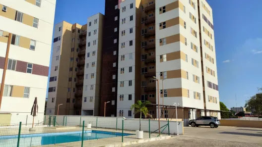Apartamento com 3 Quartos para alugar, 56m² no Cristo Rei, Teresina